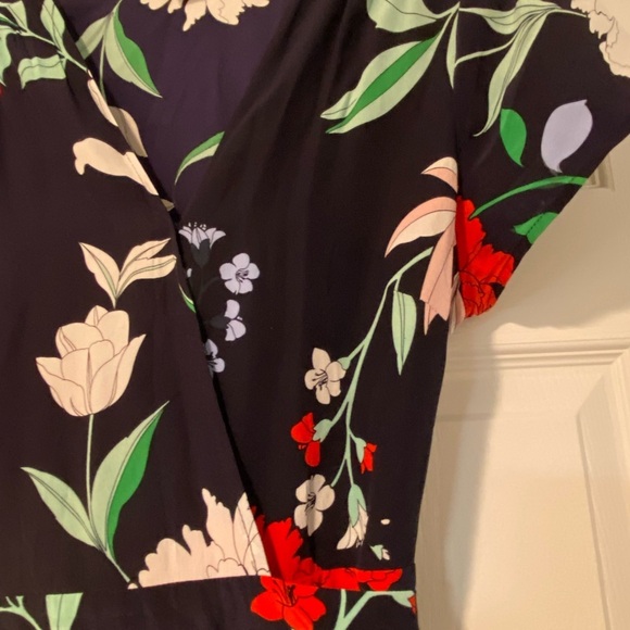 Yumi Kim Women’s Paradise Pretty Wrap Silk Midi Floral Dress medium - Picture 6 of 16